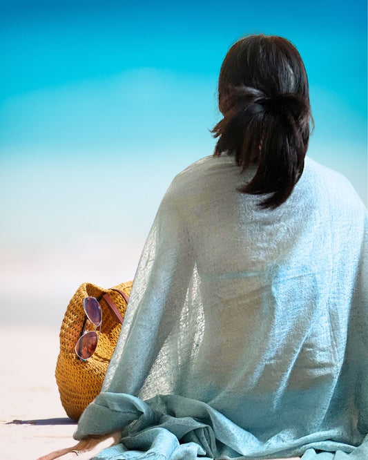 Himmelblaue Kaschmirstola