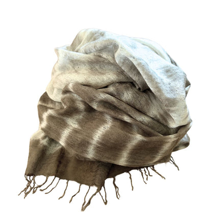 Kupferfarbene Kaschmirstola mit Batikmuster